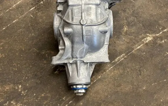 BMW 5 G60 G61 Rear differential 8867498
