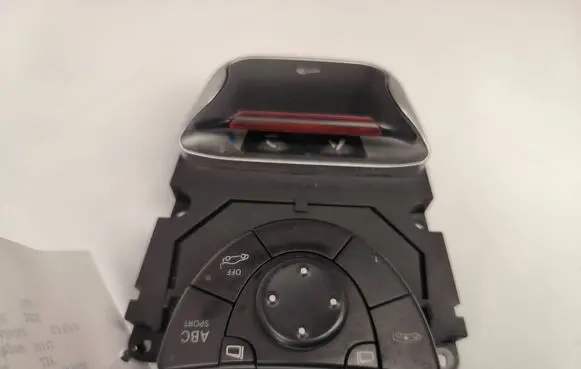 Mercedes-Benz SL R230 Central console control unit 
