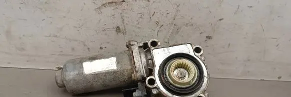 BMW X5 E53 Gearbox-reducer motor 0130008507 7528559