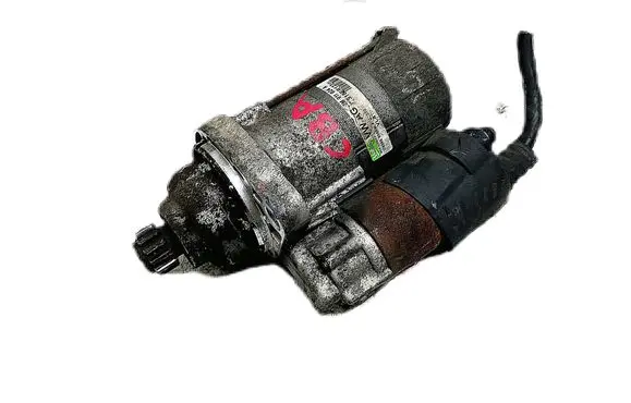 Volkswagen PASSAT B6 Starter motor 02M911024A