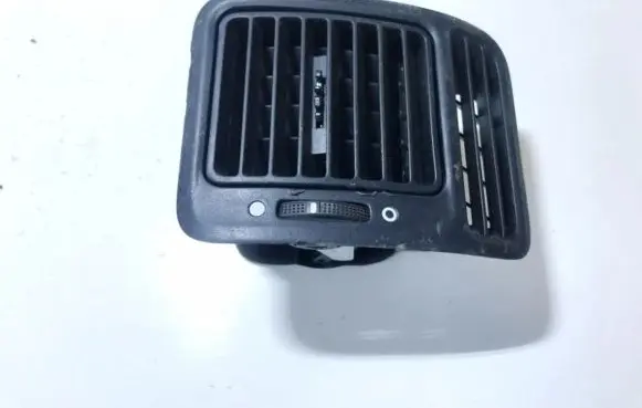 Honda CR-V Dash center air vent grill 77630s9a00