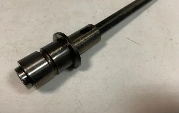 Audi Q7 4M Oil pump balance shaft 06E109339AA 06E109339