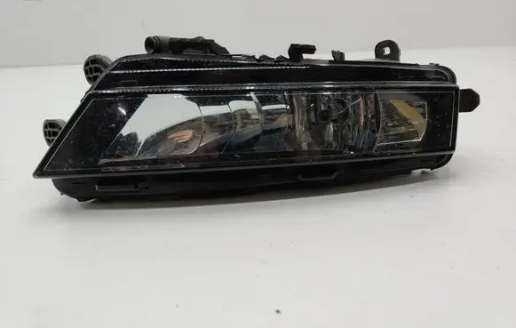 Skoda Octavia Mk3 (5E) Front fog light 5E0941700F