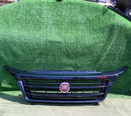 Fiat Ducato Front bumper upper radiator grill 1314846070