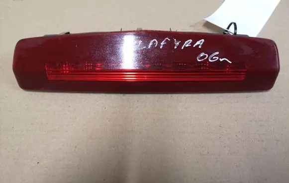 Opel Zafira B Third/center stoplight 13211587 417801 565461589