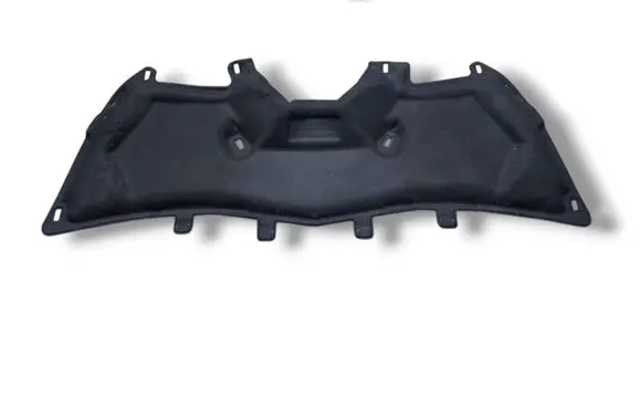 Engine bonnet/hood sound/heat insulation