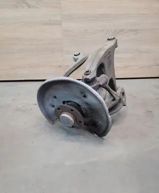 Audi A6 S6 C7 4G Rear wheel hub 8K0505311J