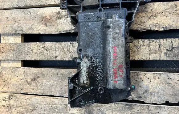 Citroen Xsara Picasso Oil sump 9637093810