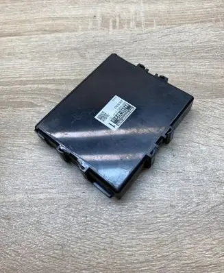 Toyota Verso Power management control unit 896900F010 MB1028500181