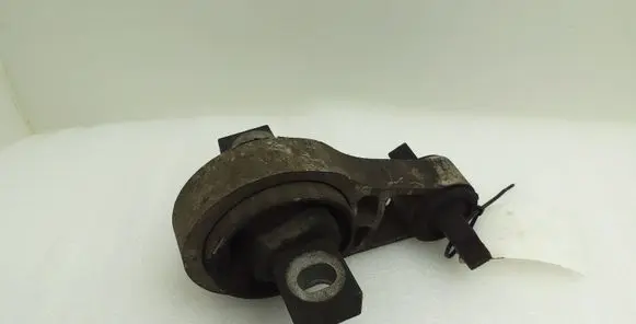 Alfa Romeo 159 Engine mount bracket