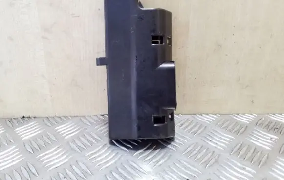 Volvo XC60 Fuse box cover 31314894