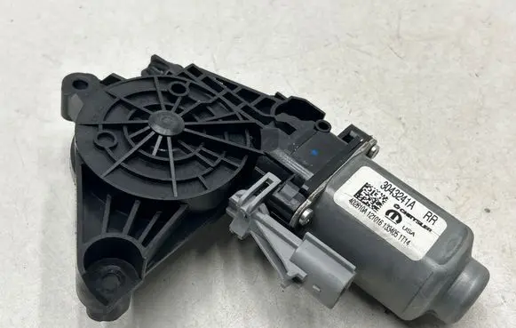 Chrysler Pacifica Sliding door motor 3043241A 402810A 1334051T14