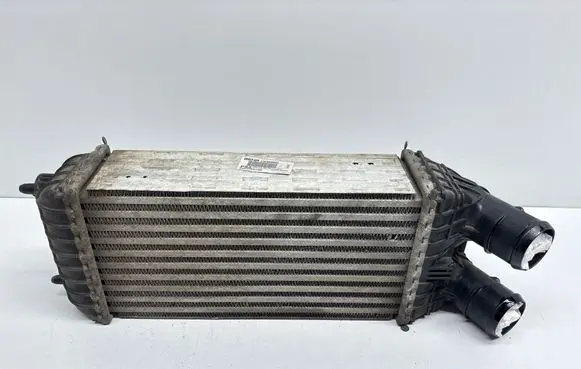 Peugeot 208 I Intercooler radiator 9803900780 CW966003 20151114