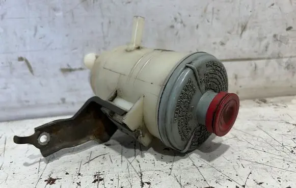 Honda FR-V Power steering fluid tank/reservoir 