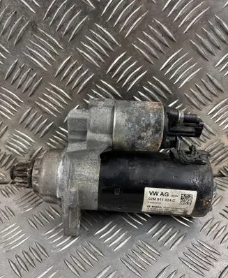 Volkswagen Tiguan Starter motor 02M911024C