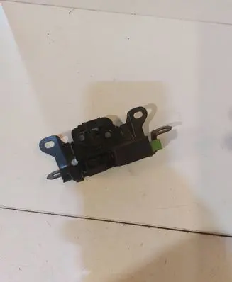 Volvo C30 Tailgate/trunk/boot lock/catch/latch 30784739