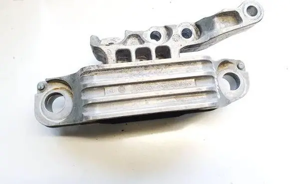 Ford Kuga III Engine mount bracket pz117m121lb