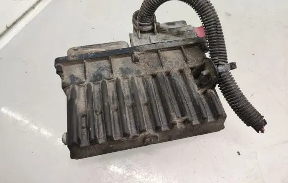 Opel Astra G Fan control module 24410128 80402