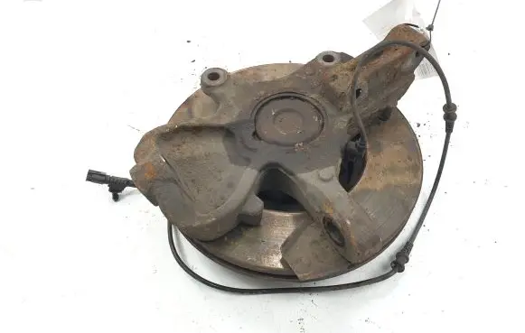 Volkswagen Crafter Front wheel hub spindle knuckle