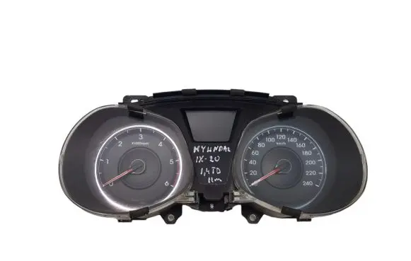 Hyundai ix20 Speedometer (instrument cluster) 940031K190 11001807701U