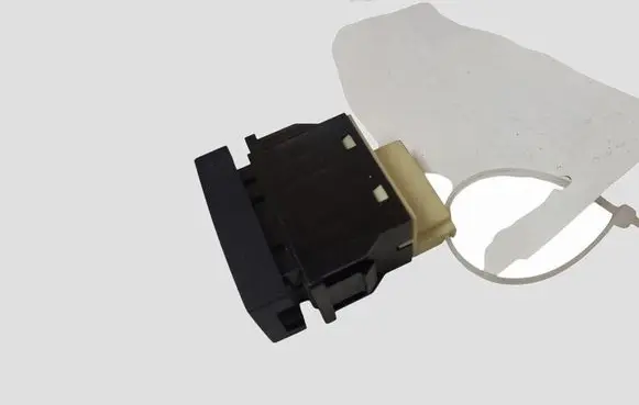 Hyundai Santa Fe Seat heating switch