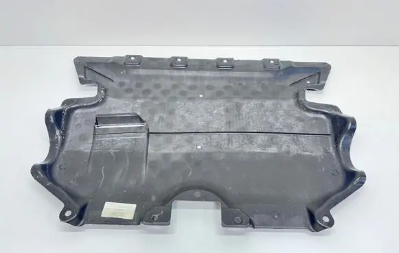 Mercedes-Benz GLC X253 C253 Engine splash shield/under tray A2055240200