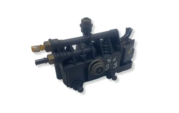 Land Rover Range Rover Sport L320 Air suspension valve block RVH000095