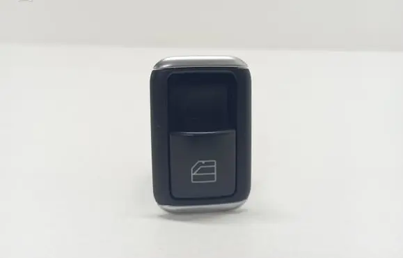 Mercedes-Benz C W204 Electric window control switch A2049055502 10065654 10921838
