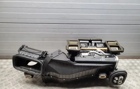 Mercedes-Benz E C207 W207 Interior heater climate box assembly A2128305060 A2128702110