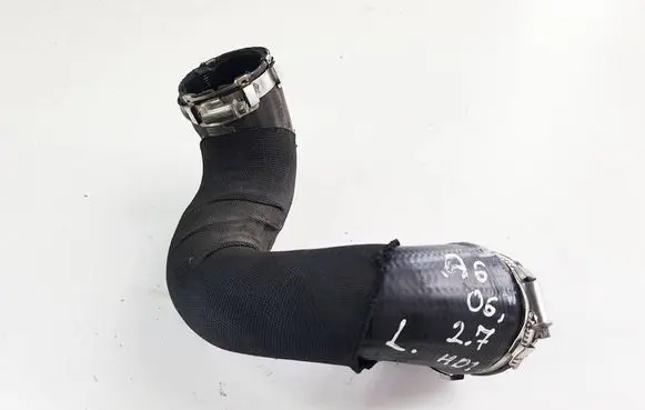Intercooler hose/pipe