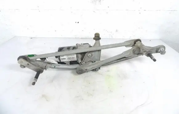Fiat Tipo Front wiper linkage and motor W000074253