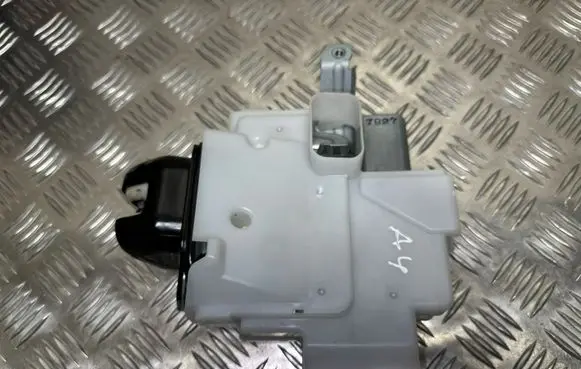 Nissan X-Trail T32 Tailgate/trunk/boot lock/catch/latch JG658VA