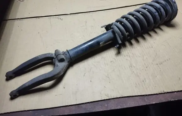 Honda Legend Front shock absorber/damper 51602SJAA530M1