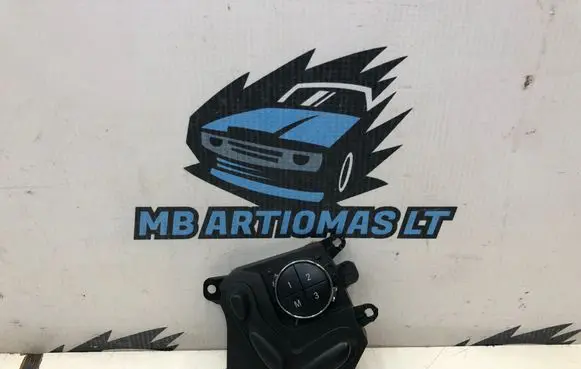 Mercedes-Benz CLS C219 Seat control switch 2118217979