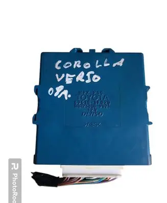 Toyota Corolla Verso AR10 Combustion control unit/module 896180F020 MB238009021