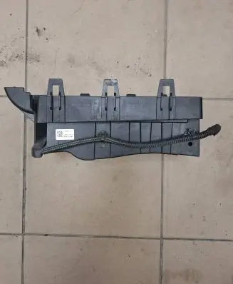 Opel Insignia A Fuse box cover 13253551