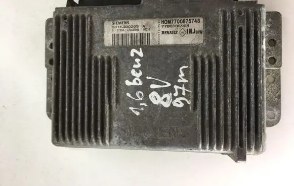 Renault Scenic I Engine control unit/module 7700105984 372835994