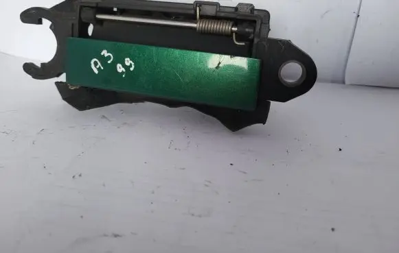 Audi A3 S3 8L Front door exterior handle 8D0837208 4A0837206