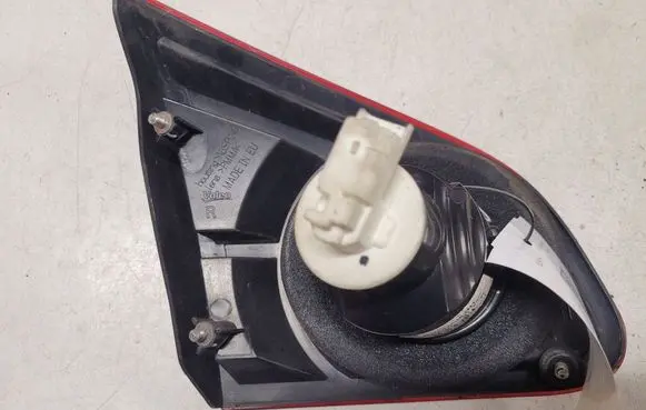 Nissan Qashqai Tailgate rear/tail lights 89071064