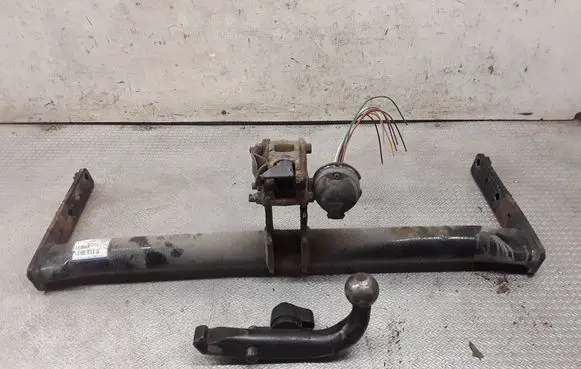 Volvo XC70 Tow bar set 30754580
