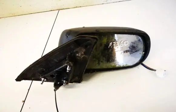 Mazda 323 F Front door electric wing mirror e11026292 e1102-6292