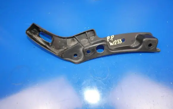 Mercedes-Benz GLC X253 C253 Front bumper mounting bracket A2538857800 X253A