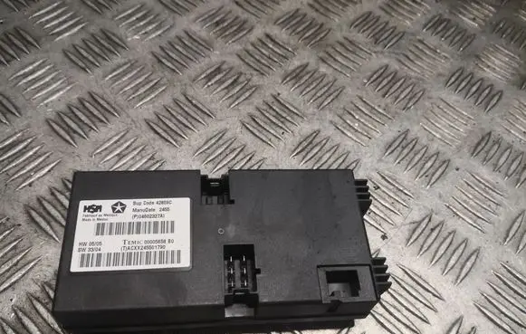 Chrysler 300 - 300C Door central lock control unit/module 04602327AI