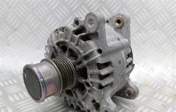 Seat Leon (5F) Generator/alternator 05E903026C