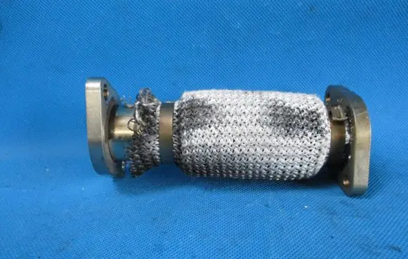Audi A8 S8 D5 EGR valve line/pipe/hose 057131525AL