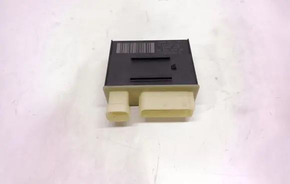Coolant fan relay
