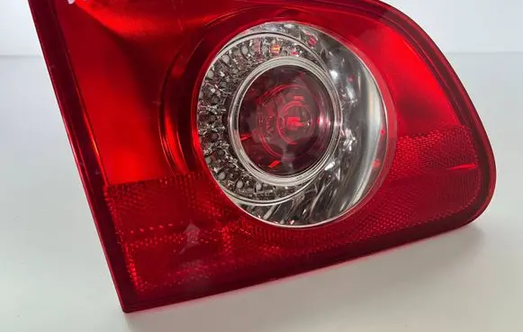 Volkswagen PASSAT B6 Tailgate rear/tail lights 3C9945093