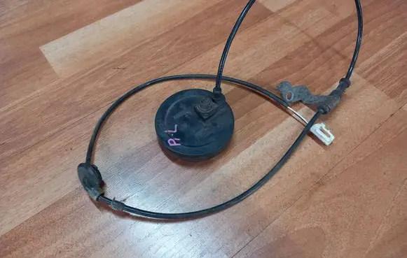 Mazda 6 ABS rear brake sensor GS1D4371Y