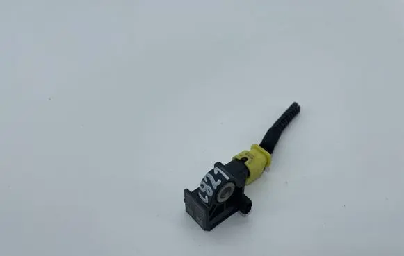 Audi Q3 8U Airbag deployment crash/impact sensor 5Q0959651B