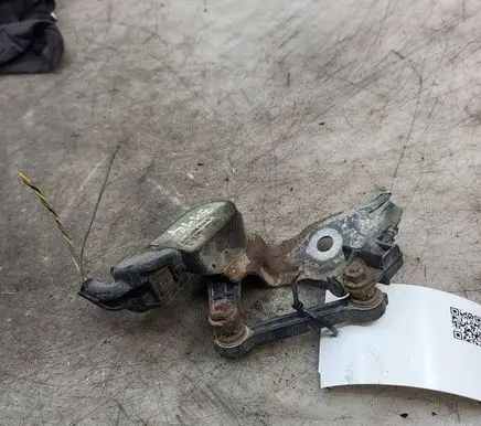 Audi Q7 4L Rear air suspension level height sensor 7L0616213D